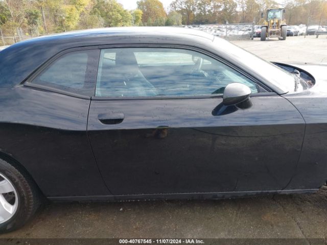 2C3CDYAG7EH127122 Dodge Challenger Sxt