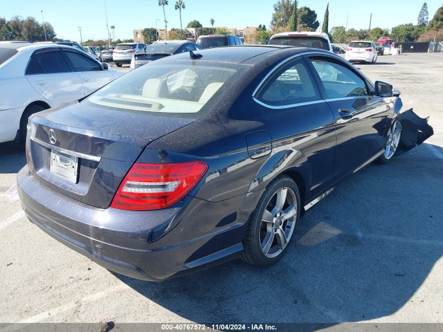 WDDGJ4HB7FG402631 Mercedes-Benz C 250