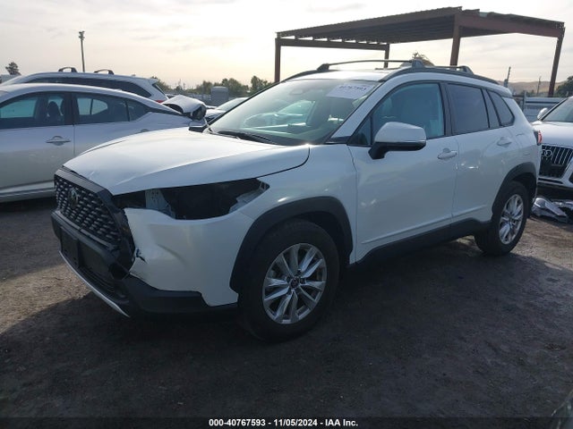 Toyota Corolla Cross Le 2023 7MUBAAAG0PV039269 Image 2