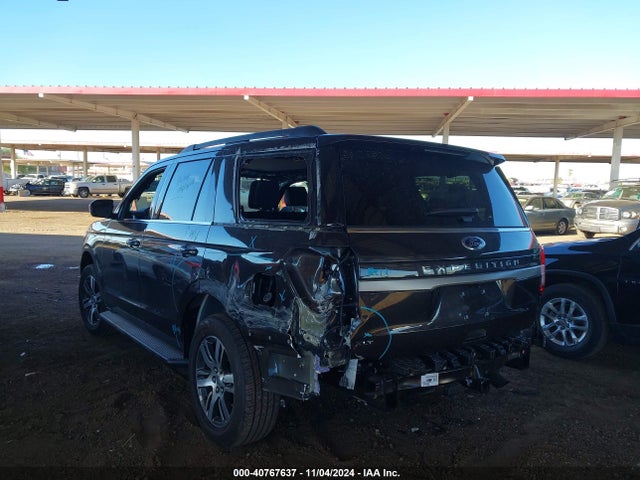 1FMJU1H83REA00773 Ford Expedition Xlt