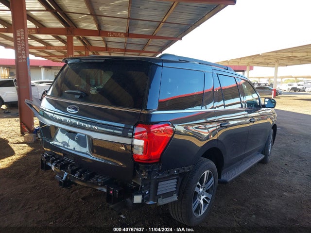 1FMJU1H83REA00773 Ford Expedition Xlt