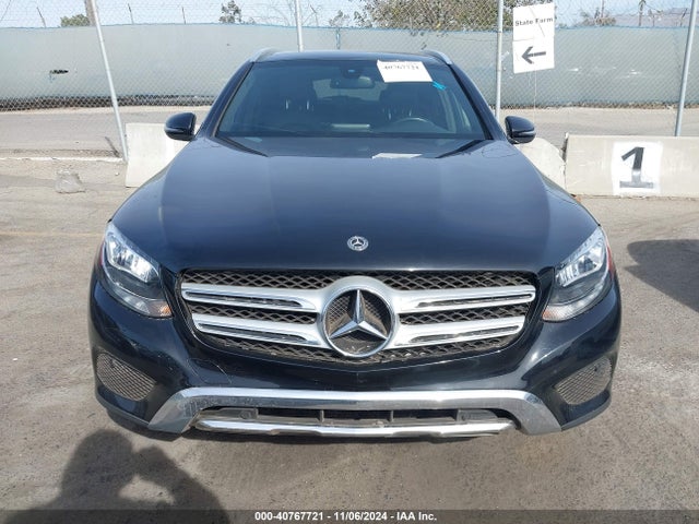 WDC0G4JB2HV009035 Mercedes-Benz GLC 300