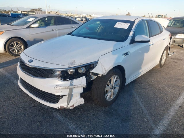 KIA Optima Lx 2016 KNAGT4L30G5103335 Image 2