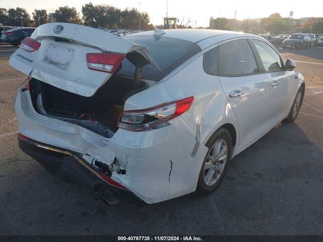 KIA Optima Lx 2016 KNAGT4L30G5103335 Image 4