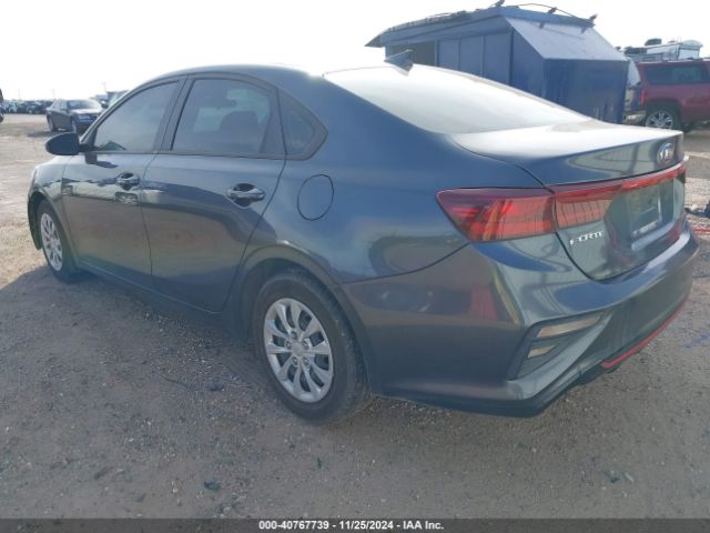 3KPF24AD9ME289907 KIA FORTE FE