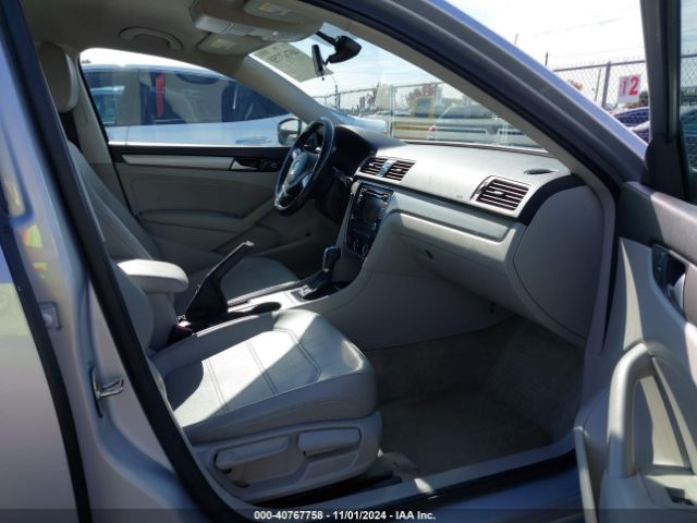 1VWAT7A37FC098512 Volkswagen Passat 1.8t Limited Edition