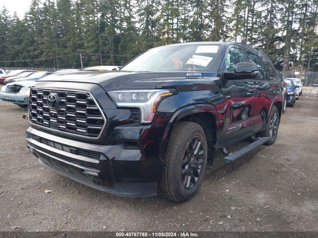 Toyota Sequoia Platinum 2024 7SVAAABA3RX025708 Image 2