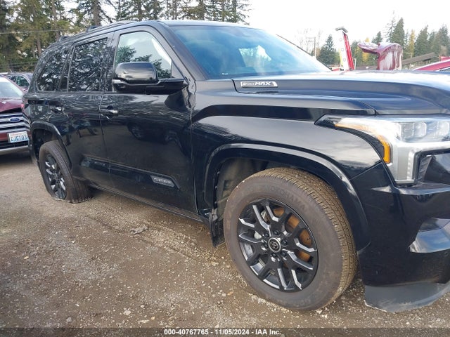 Toyota Sequoia Platinum 2024 7SVAAABA3RX025708 Image 6
