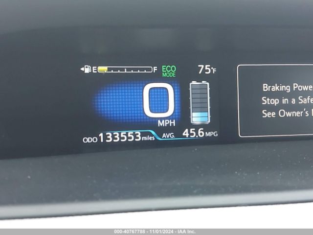 JTDKARFU3G3001527 Toyota Prius Three