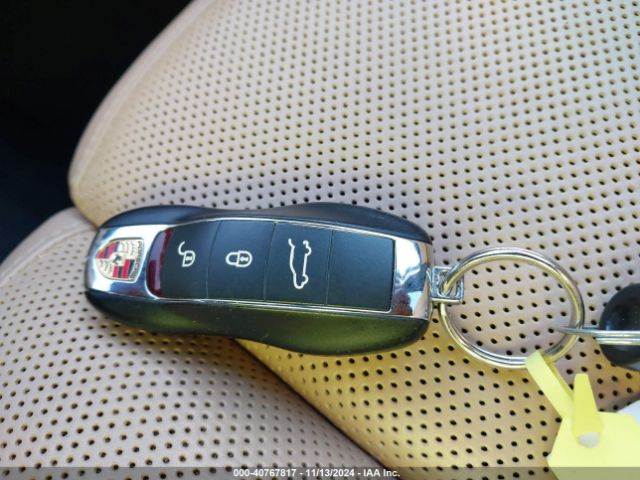 WP1AA2A26GKA13006 Porsche Cayenne