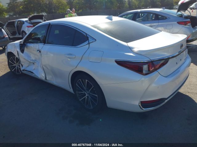 58ADA1C12PU031623 Lexus ES 300H