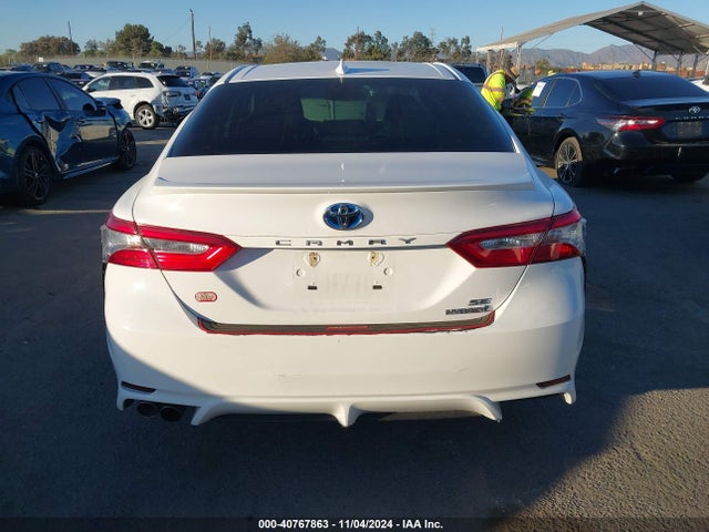 4T1B21HK6KU512111 Toyota Camry Hybrid Se