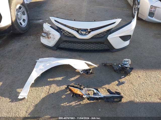4T1B21HK6KU512111 Toyota Camry Hybrid Se