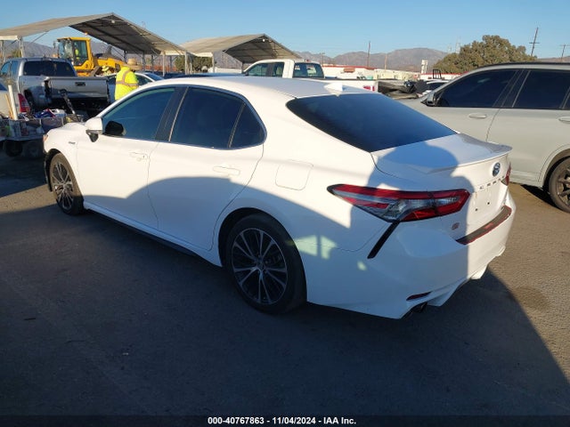 4T1B21HK6KU512111 Toyota Camry Hybrid Se