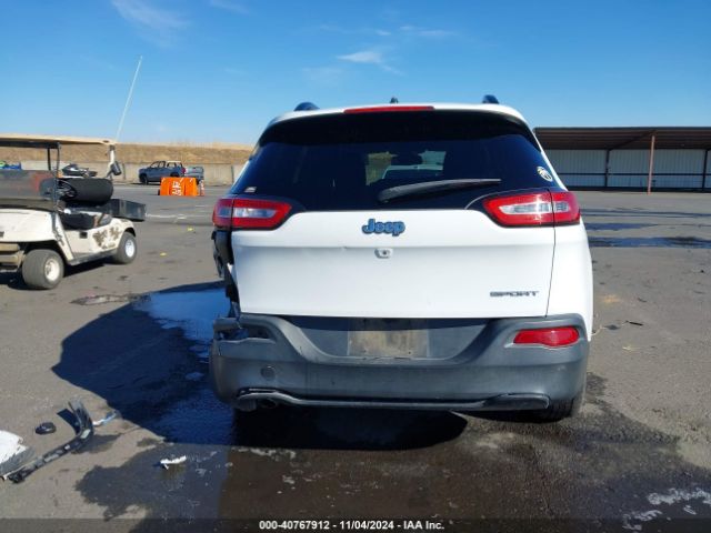 1C4PJLABXGW243884 Jeep Cherokee Sport