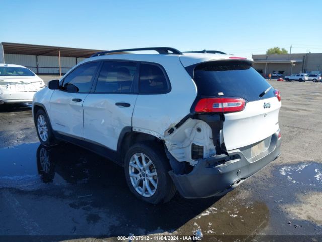 1C4PJLABXGW243884 Jeep Cherokee Sport