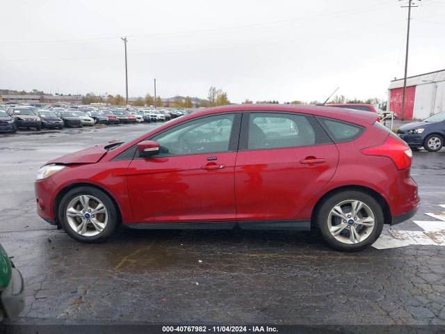 Ford FOCUS SE 2014 1FADP3K25EL144765 Image 14