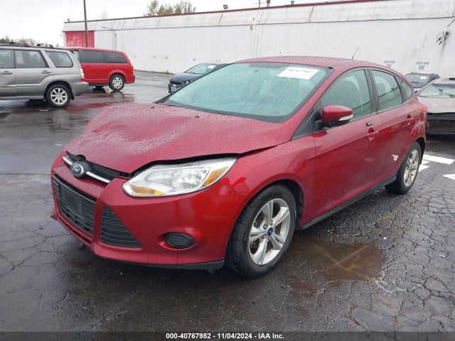 Ford FOCUS SE 2014 1FADP3K25EL144765 Image 2
