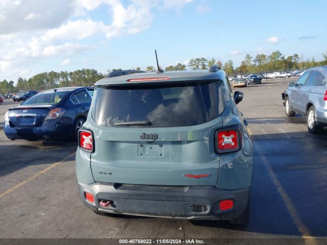 ZACCJBCTXFPC02357 Jeep Renegade Trailhawk