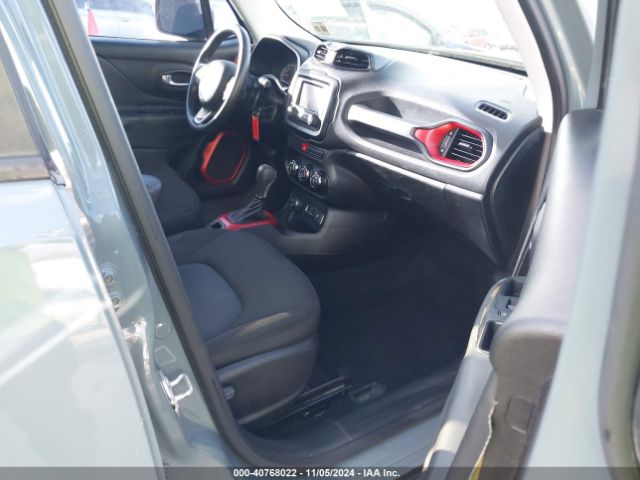 ZACCJBCTXFPC02357 Jeep Renegade Trailhawk