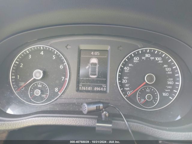 1VWCT7A35EC046657 Volkswagen Passat 1.8t Sel Premium