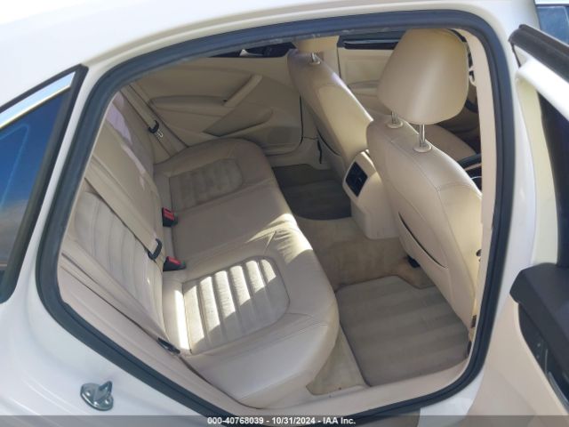 1VWCT7A35EC046657 Volkswagen Passat 1.8t Sel Premium