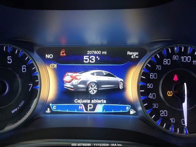 1C3CCCCB7FN544949 Chrysler 200 C