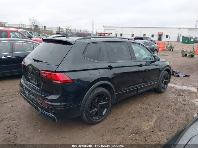 3VVCB7AX2PM074606 Volkswagen Tiguan 2.0t Se R-line Black