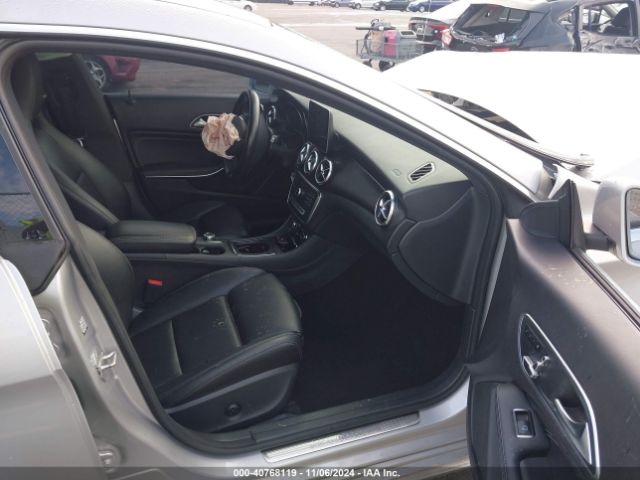 WDDSJ4EB9JN584934 Mercedes-Benz CLA 250