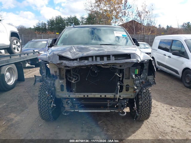 5TFHY5F11GX500551 Toyota Tundra Limited 5.7l V8
