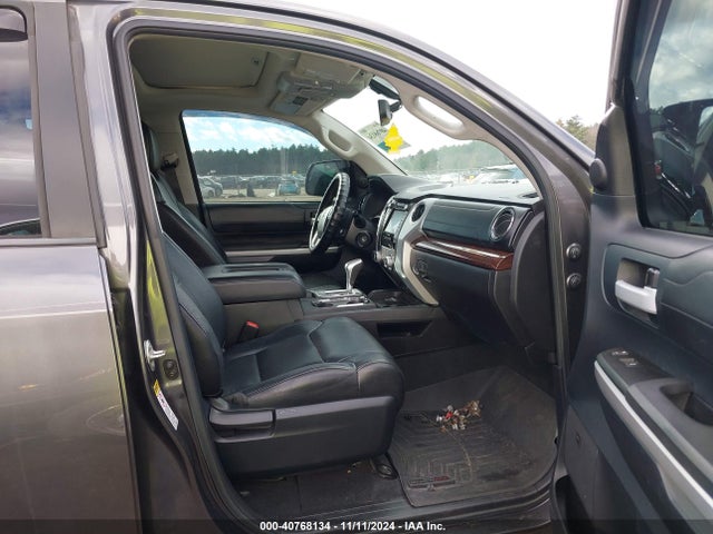 5TFHY5F11GX500551 Toyota Tundra Limited 5.7l V8