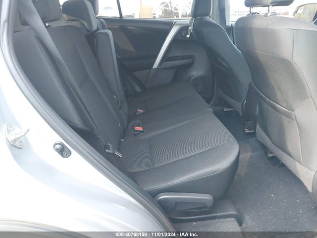 Toyota RAV4 LE 2016 2T3BFREV3GW481318 Image 8