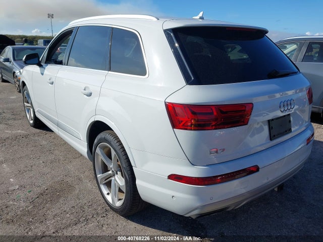 WA1VAAF79KD019178 Audi Q7 55 Premium