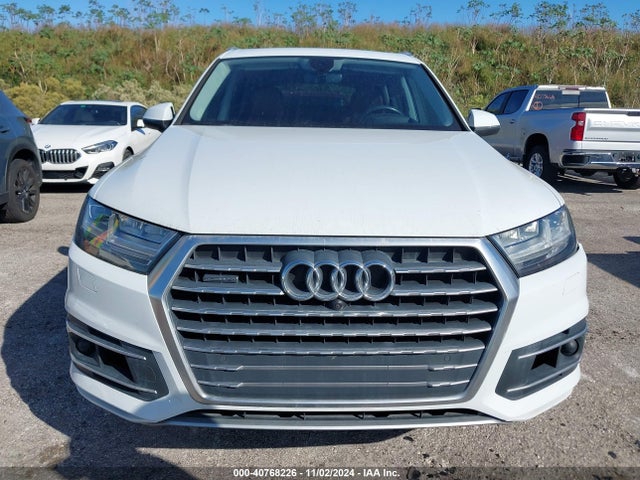 WA1VAAF79KD019178 Audi Q7 55 Premium