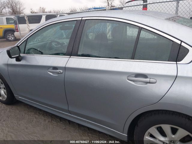 4S3BNAB61H3019250 Subaru Legacy 2.5i