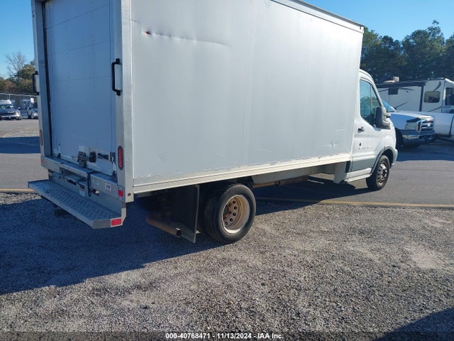 Ford Transit-350 Cab 2018 1FDBF8ZM7JKA99705 Image 4