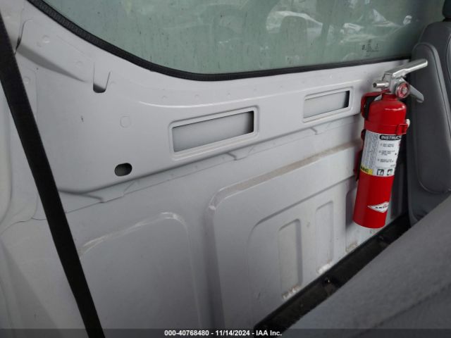 1FDBF8ZM6KKA67944 Ford Transit-350 Cab