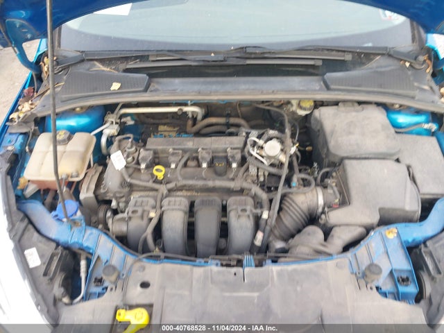 Ford FOCUS SE 2016 1FADP3F26GL354868 Image 10