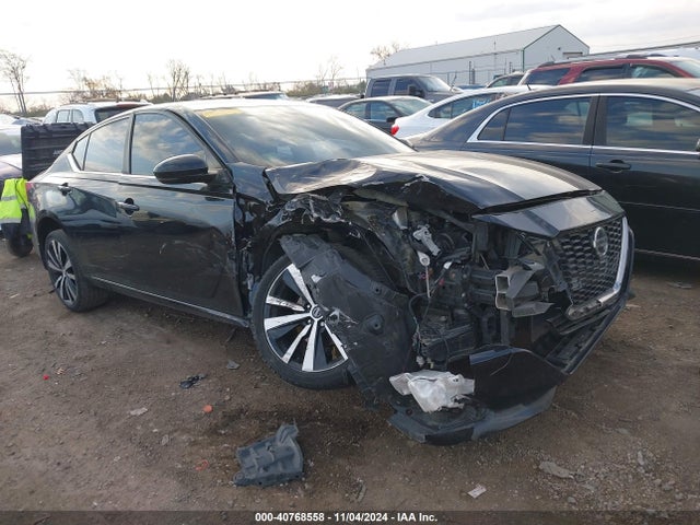 2019 1N4BL4CV9KC120756 main image