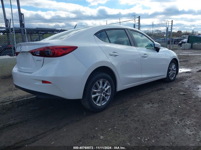 Mazda Mazda3 I Touring 2014 JM1BM1V79E1143586 Image 4
