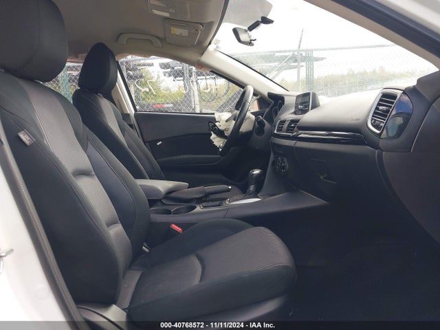 Mazda Mazda3 I Touring 2014 JM1BM1V79E1143586 Image 5