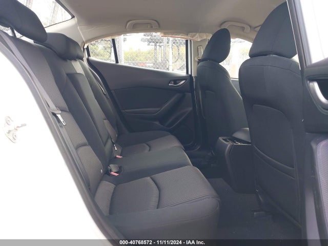 Mazda Mazda3 I Touring 2014 JM1BM1V79E1143586 Image 8