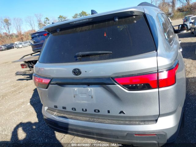 7SVAAABA2PX001655 Toyota Sequoia Sr5