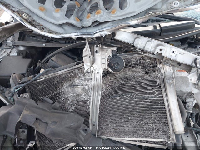 JTDKDTB32F1099381 Toyota Prius C Two