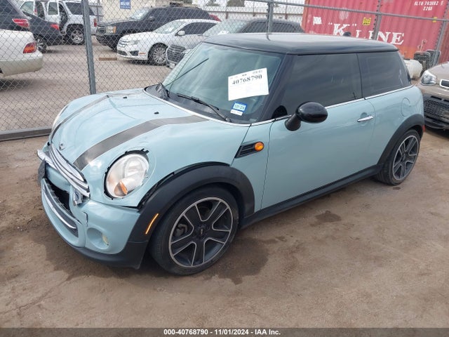2013 MINI HARDTOP WMWSU3C56DT689016 Photo 1