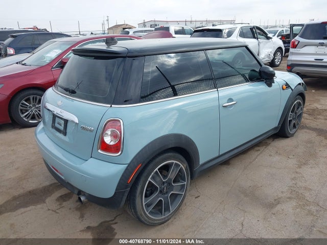 2013 MINI HARDTOP WMWSU3C56DT689016 Photo 3