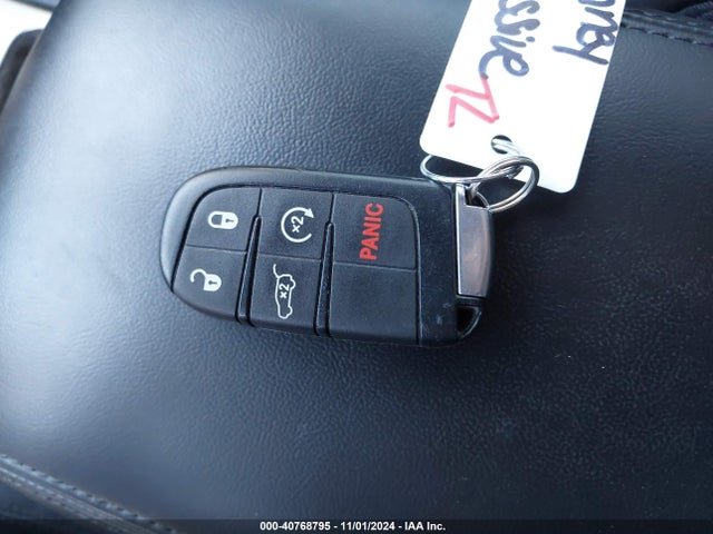1C4RJFAGXJC259050 Jeep Grand Cherokee Altitude 4x4