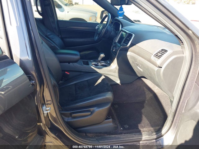 1C4RJFAGXJC259050 Jeep Grand Cherokee Altitude 4x4
