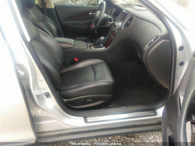 JN1BJ0RRXHM411131 Infiniti QX50
