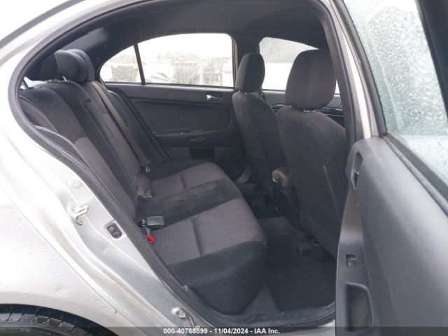 JA32U2FU4HU015154 Mitsubishi Lancer Le